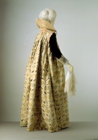 Svrchník z hedvábí a fustianu je v kolekci Viktoria and Albert Museum, Londýn. 1610 - 1615