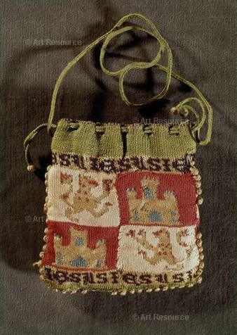Kabelka vytvořená v letech 1170-90. Chelles, Musee Municipal Afred-Bono (Seine-et-Marne)